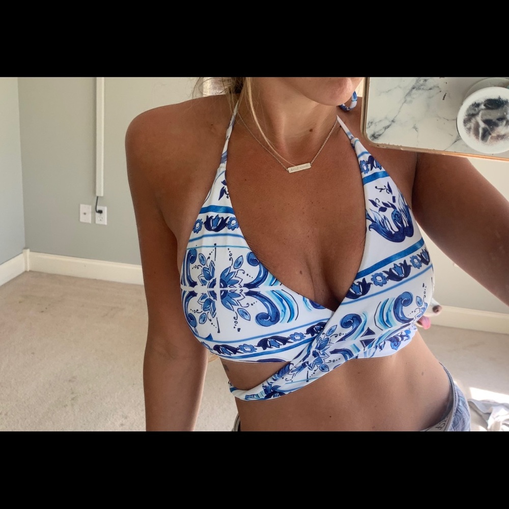 Bikini set - Picture 2 of 3